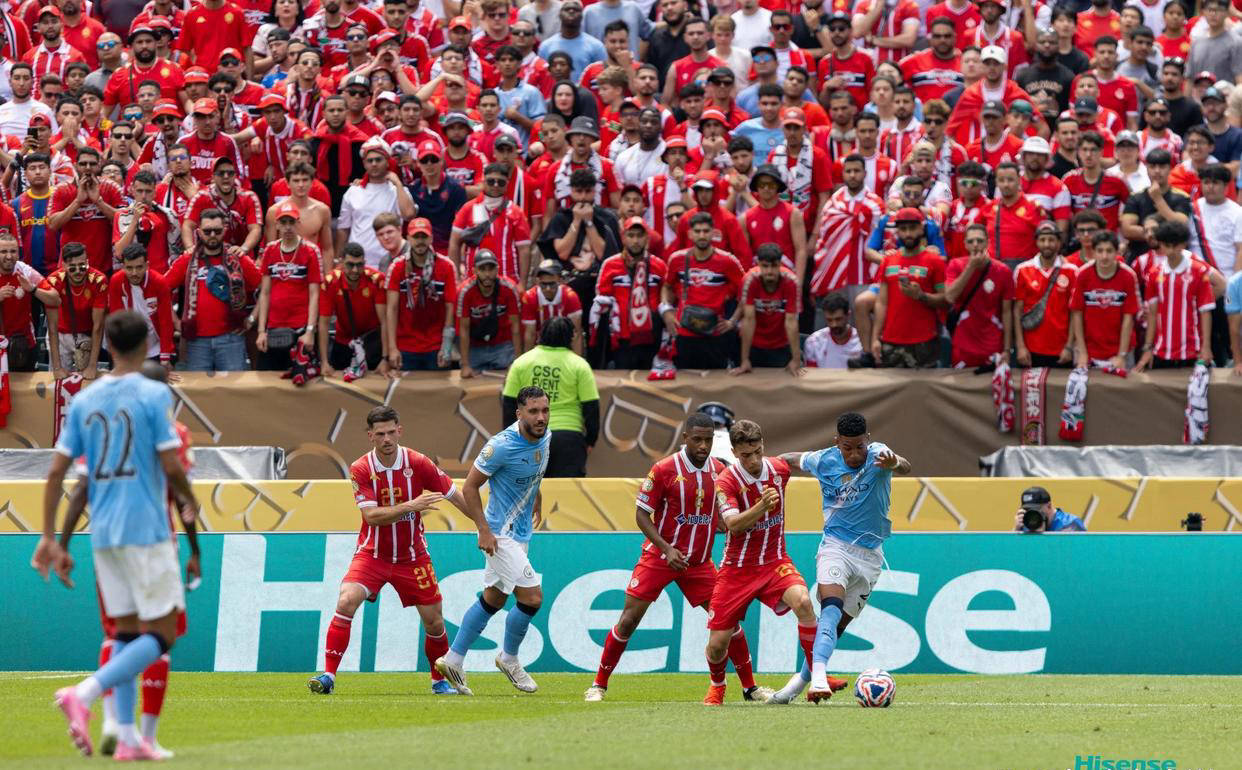 关于曼城横扫阿根廷，马丁内利点燃赛场的信息