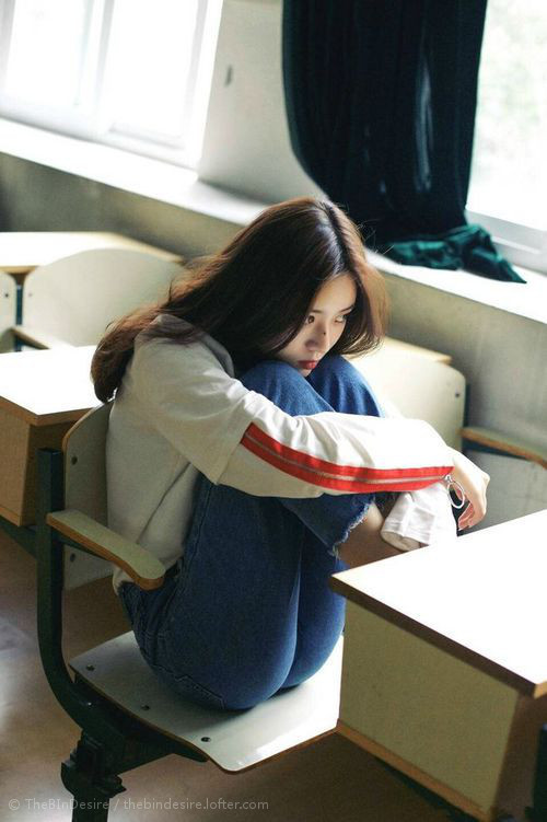 詹皇不老传奇与团队铁壁，三记重锤—解析国王如何以连续得分狂潮压制勇士