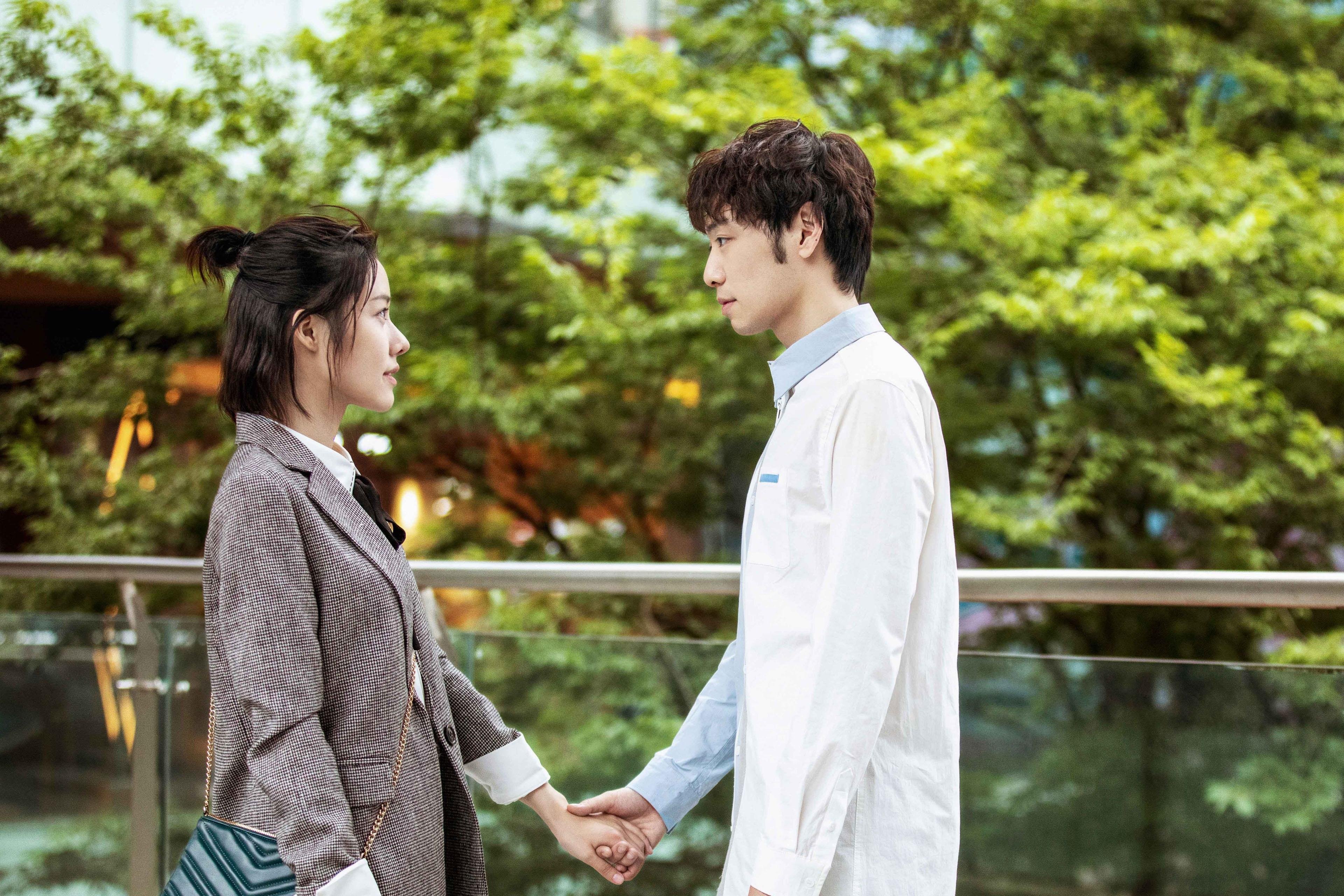 冰封战场上的足球外交,梅西如何在雷克雅未克为和平正名