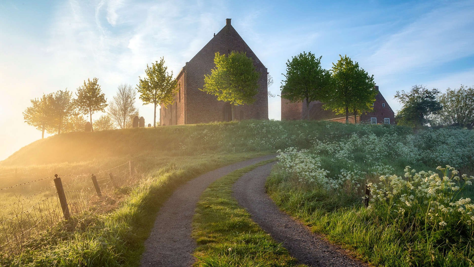 钢铁森林中的三分冷箭，步行者靠窒息式防守压制国王，克莱成破局关键先生